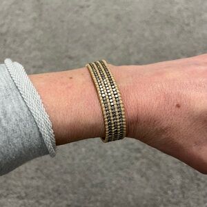 Wrap bracelet natural cord w silver detail